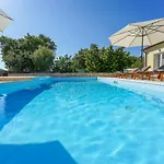 Villa San Antonio - Heated Pool