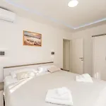 San Antonio - Heated Pool Villa *