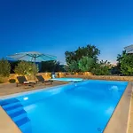 San Antonio - Heated Pool *