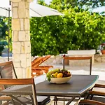 San Antonio - Heated Pool *