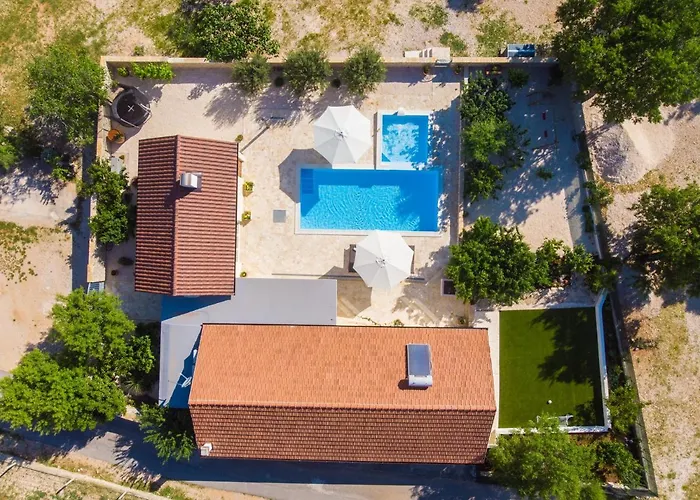 Villa San Antonio - Heated Pool