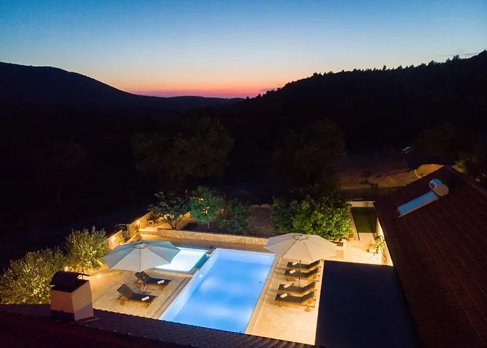 Villa San Antonio - Heated Pool